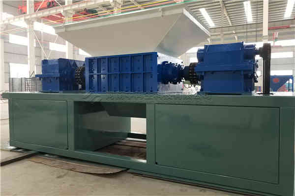 雙軸撕碎機和單軸撕碎機的優缺點與區別